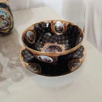 ظروف سرمه ای