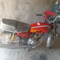 متورسیکلت ۱۲۵مدل ۹۰