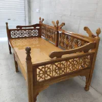 تخت سنتی چوبی چوب گردو