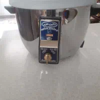 ظرف و ظروف آشپزخانه