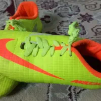 استوک چمن کفش ورزشی و دمپایی  انگشتی