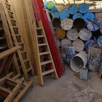 پخش عمده تخته بنایی.زیرپایی و بشکه ونردبان