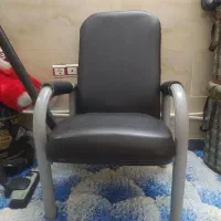 صندلی در حد نو