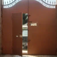 درب آهنی مناسب برای باغ