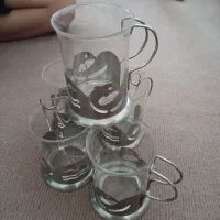 فروش استکان چای پایه دار سالم ۵تا است میدم ۲۵۰