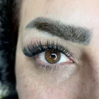 اکستنشن و لیفت و لمینت مژه و ابرو ، پیرسینگ