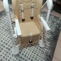 صندلی غذاخوری کودک