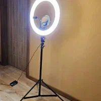 رینگ لایت انسر با پایه