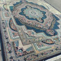 ۴ عدد فرش سالم
