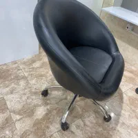 آرایشگاه و شخصی