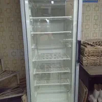 فریزر تک درب