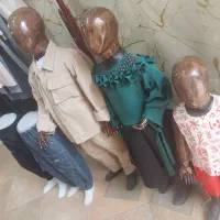 لباس بچه گانه ومانکن ورگال وچوب لباسی