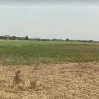 ۱۳۵۰متر زمین بر جاده بادامک مناسب برای آینده نگرها