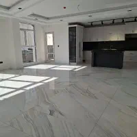 ۱۳۵متری   نبش میدان ۳۵   دو پارکینگ سندی