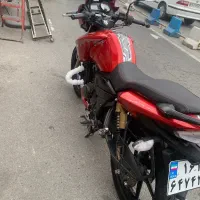 اپاچی ۱۸۰|موتورسیکلت|آفتاب, |دیوار