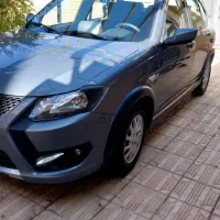 کوییک درحد با مانیتور پارس خودرویی