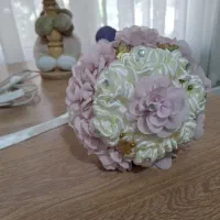 دسته گل عروس