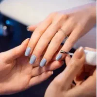 استخدام ناخن کار ماهر