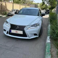 لکسوس is250