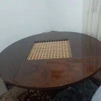 میز غذاخوری گرد چوب گردو