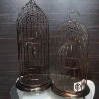 شمعدان کنارسالنی