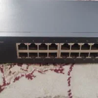 سوییچ شبکه ۲۵ پورت غیر مدیرتی