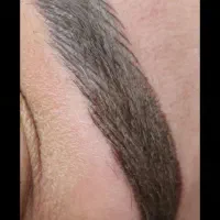 تخفیف فیبروز ابرو و تتو چشم و لب پیرسینگ