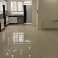 ۸۰ متر گلبرگ غربی نقابی
