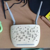 مودم TPlink چهار پورت دو آنتنه نیاز به تعمیر