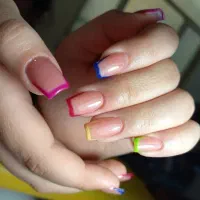 کاشت ناخن کاشت مژه پاکسازی