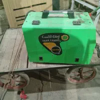 یک دستگاه جوش co2
