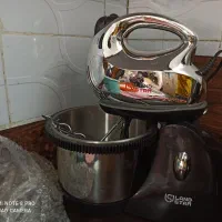 هم زن کاسه دار (لند استار)