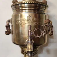 سماور زغالی برنجی ۶ لیتری مهردار و تاریخ دار