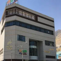 فروشنده پوشاک زنانه پاره وقت