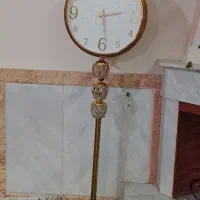 ساعت ایستاده