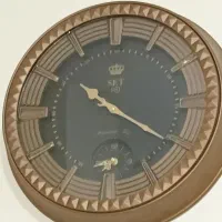 ساعت دیواری