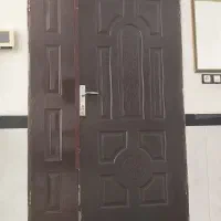 دو عدد درب چوبی در حد نو،،سالم،