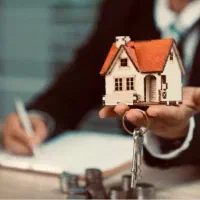 ۹۰ متر فول امکانات