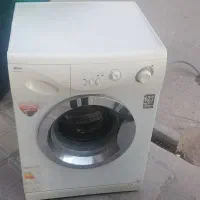 ماشین لباس شویی