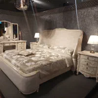 تخت خواب سایز ۱۸۰ و دو عدد پاتختی