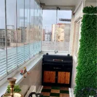 تو بالکن خونت زندگی کن