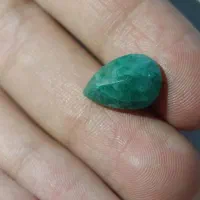 سنگ زمرد اشکی زامبیا