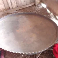 سینی بزرگ مسی قدیمی ( مجمع) و دیگ مسی