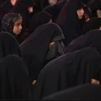 مداح خانم با تجربه ۲۰ ساله ،همراه باگروه طبل زنی