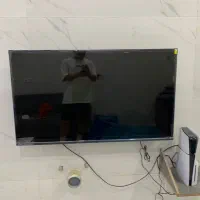 تلویزیون و دستگاه ps5 گیم نت