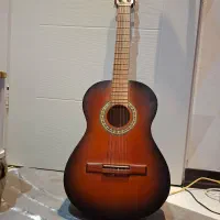 گیتار کلاسیک دستساز