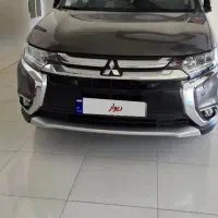 اتولندر میتسوبیشی