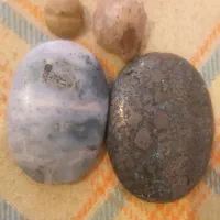 ۴عددسنگ قیمتی