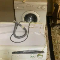 دو عدد لباسشویی نیاز به تعمیر