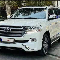 اجاره لندکروز و x4 ماهیانه